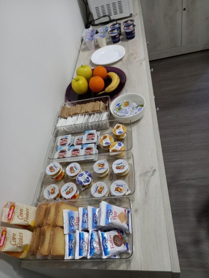 Sorbara B&B Km 198 - Letto E Colazione المظهر الخارجي الصورة