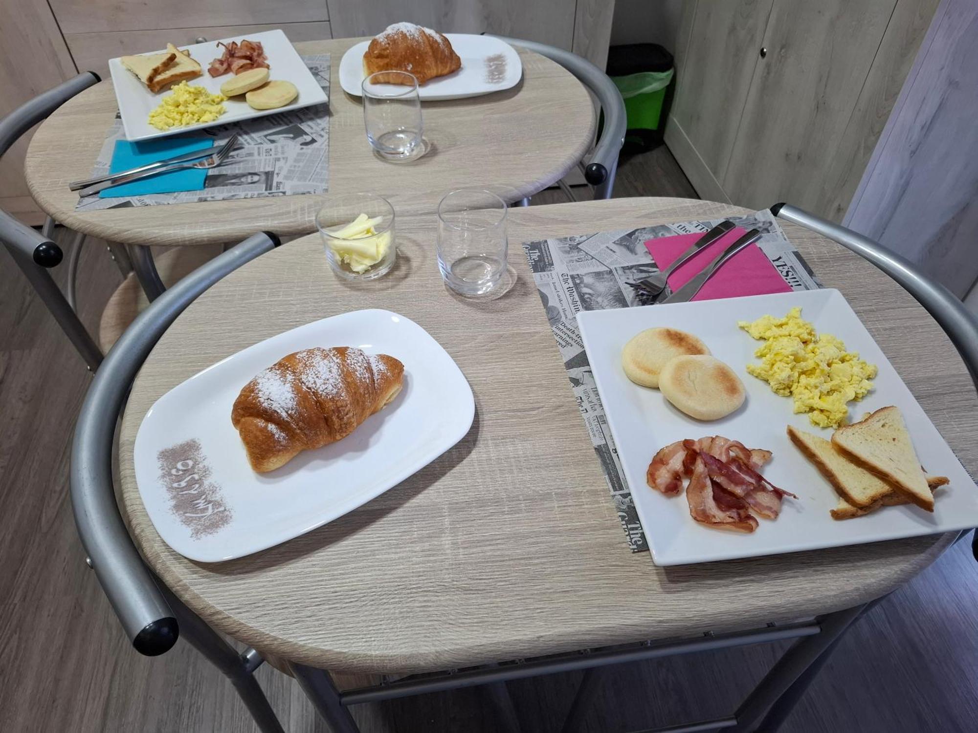 Sorbara B&B Km 198 - Letto E Colazione المظهر الخارجي الصورة